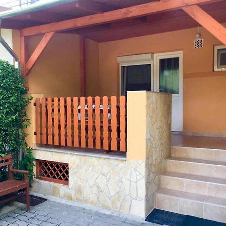 Apartman Marina Daire Bük Dış mekan fotoğraf