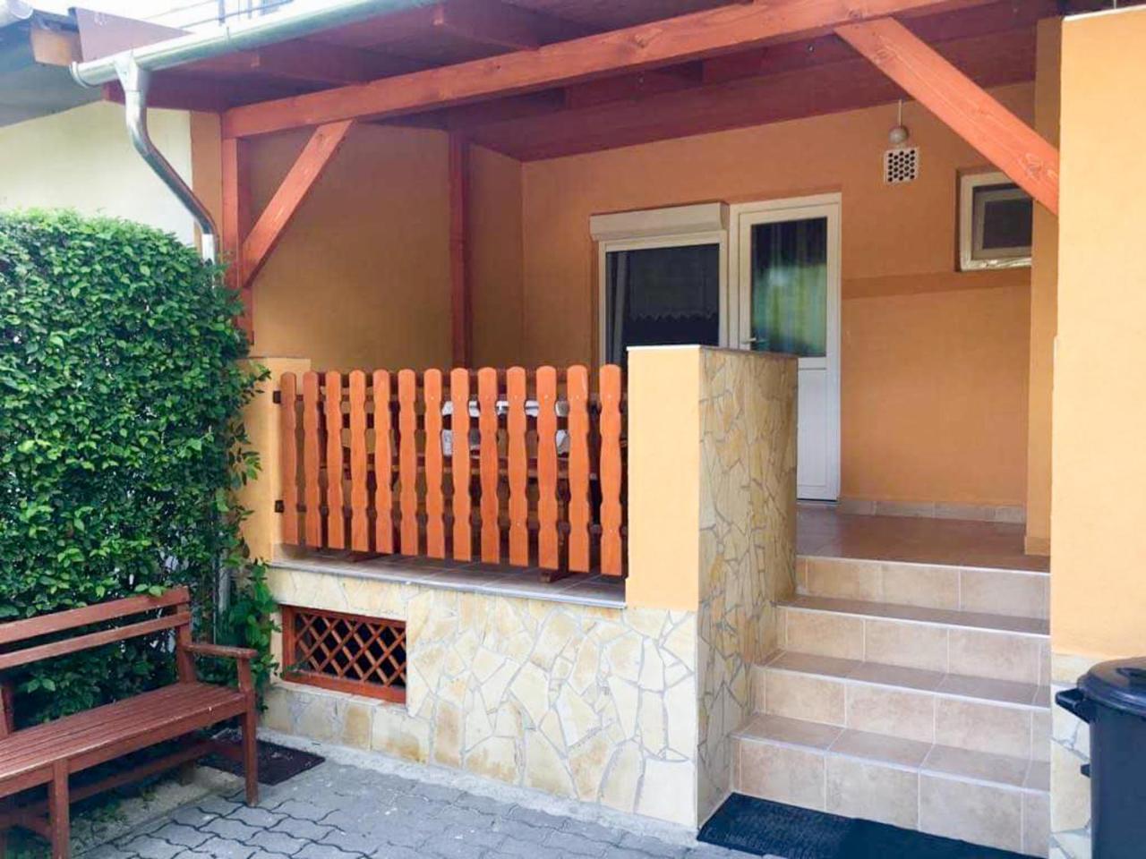 Apartman Marina Daire Bük Dış mekan fotoğraf
